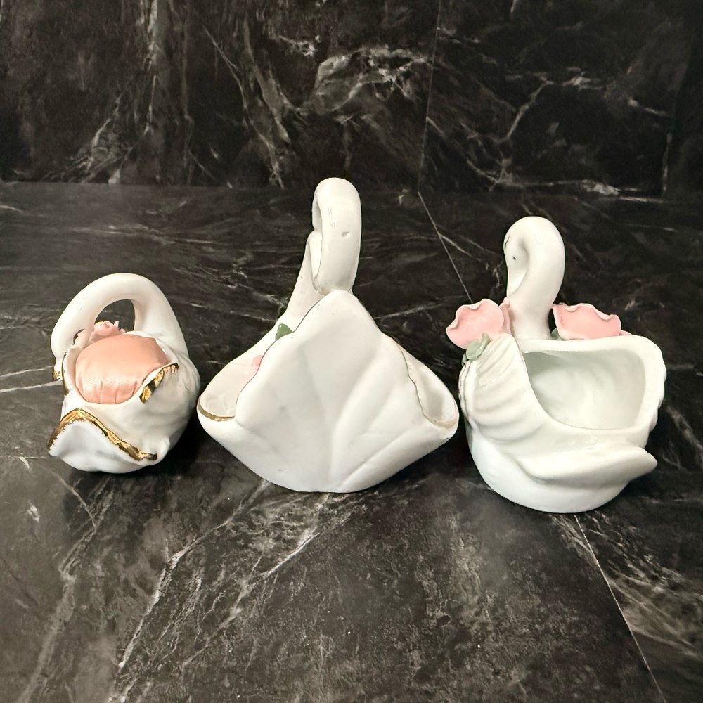 Decorative Swans Pin Cushion, Ring Holder and Dish - Picture 5 of 16